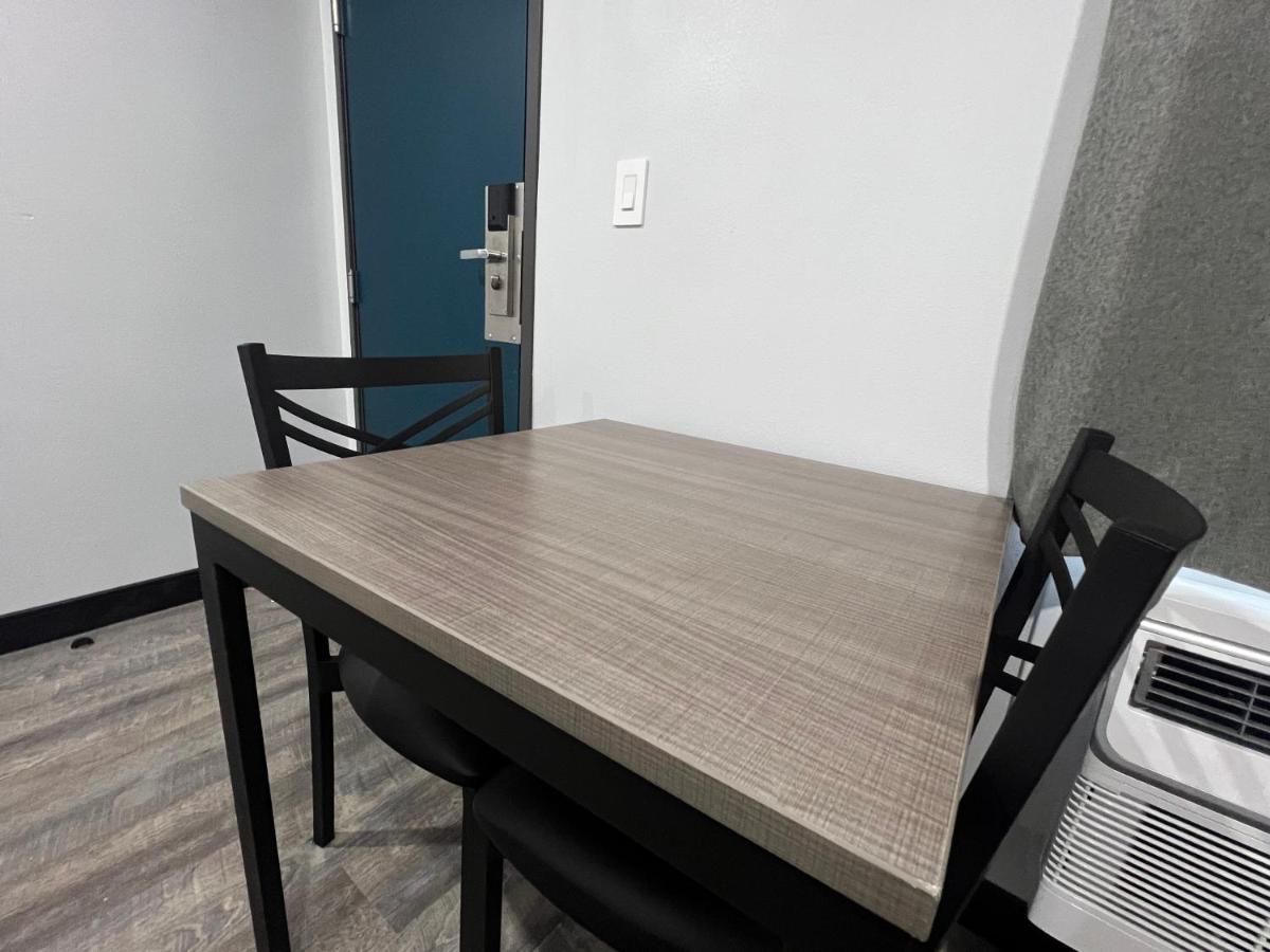 Vance Motel - Housity