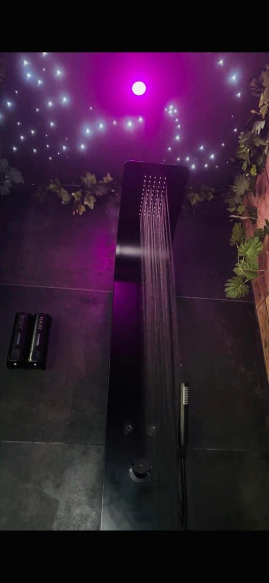 Homesuiteandspa - Housity