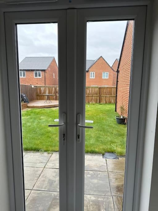 Double bedroom with a private bathroom - Housity