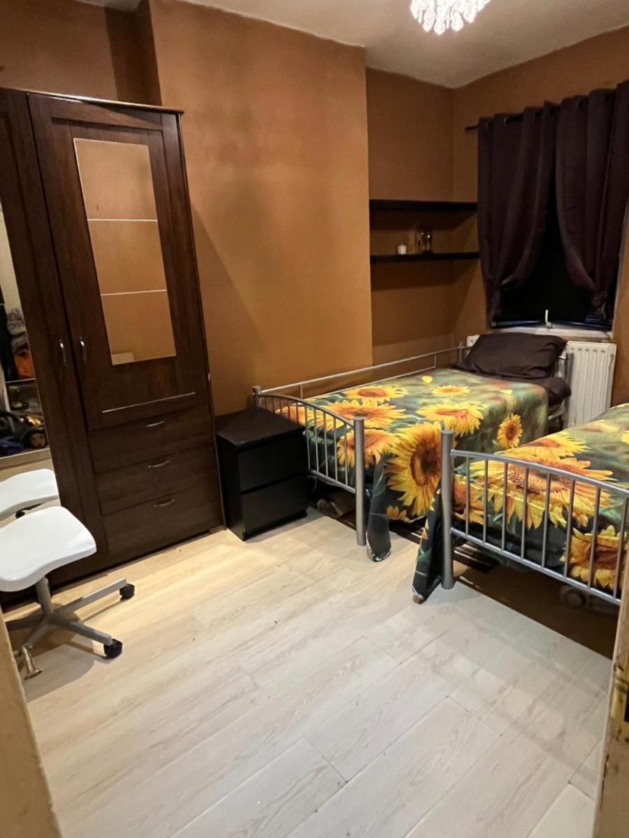 Centre of attraction - Housity