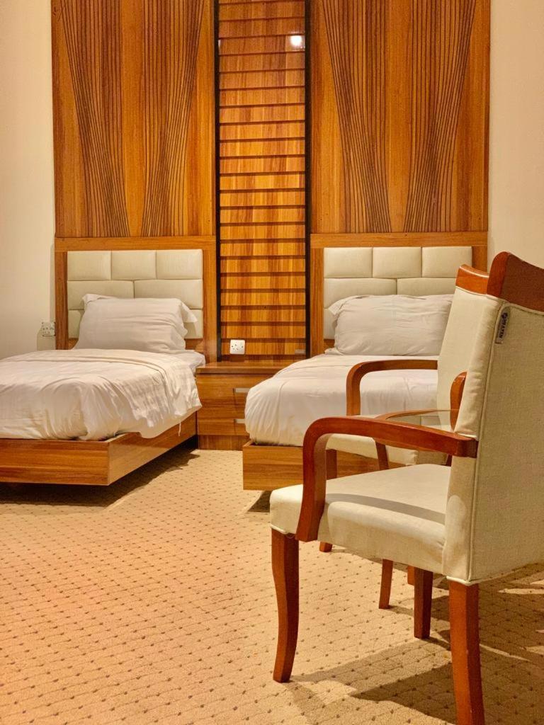 Mkn llshqq lfndqy ynb1 - Housity