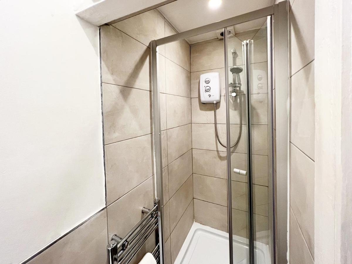 Norbury House - Apartment 1A - Housity