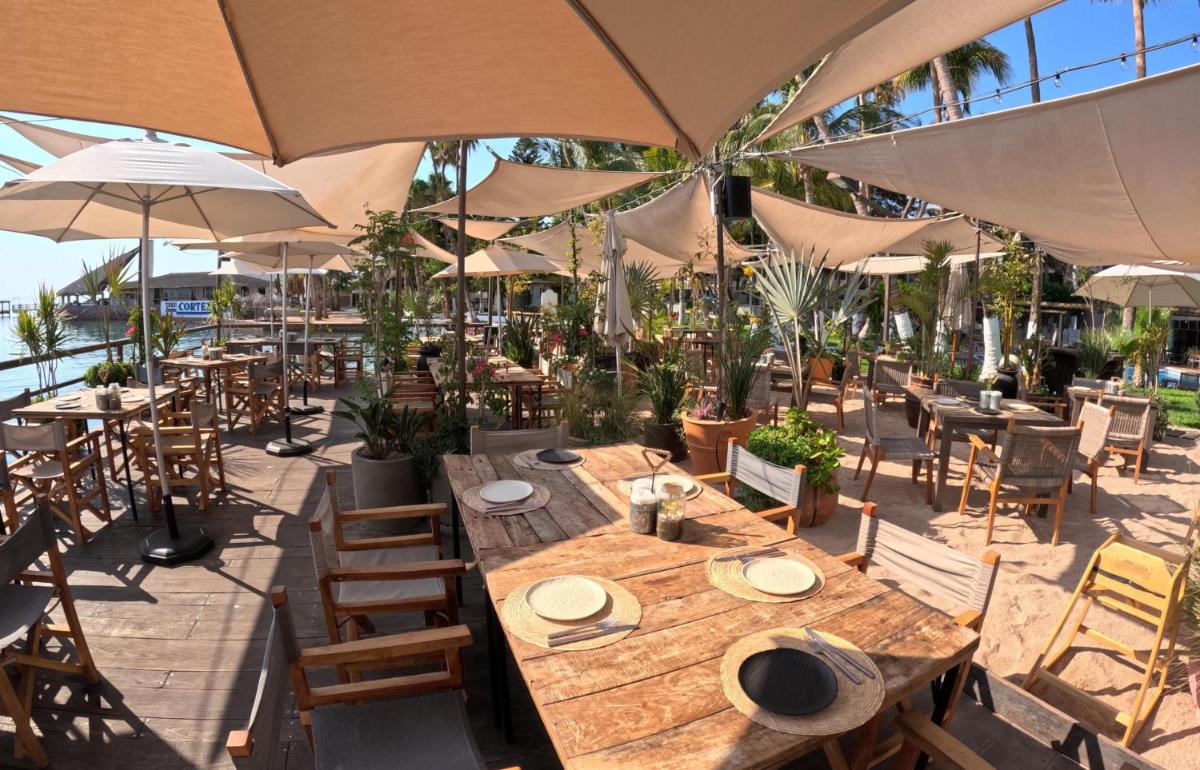 La Concha Beach Hotel & Club - Housity