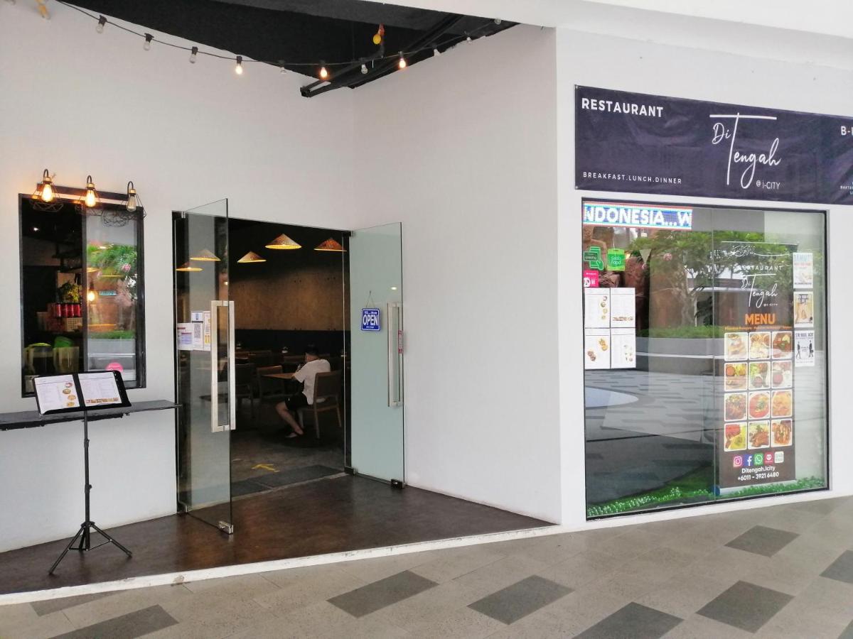 I-City Shah Alam Duplex Suite with Free Wifi - Housity