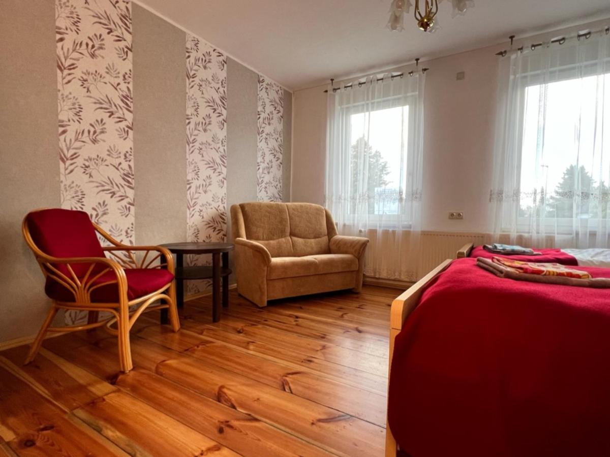 Ferienwohnung Landlust - ideal für Hundefreunde und Monteure, free WLAN & Parken, Smart-TV - Housity