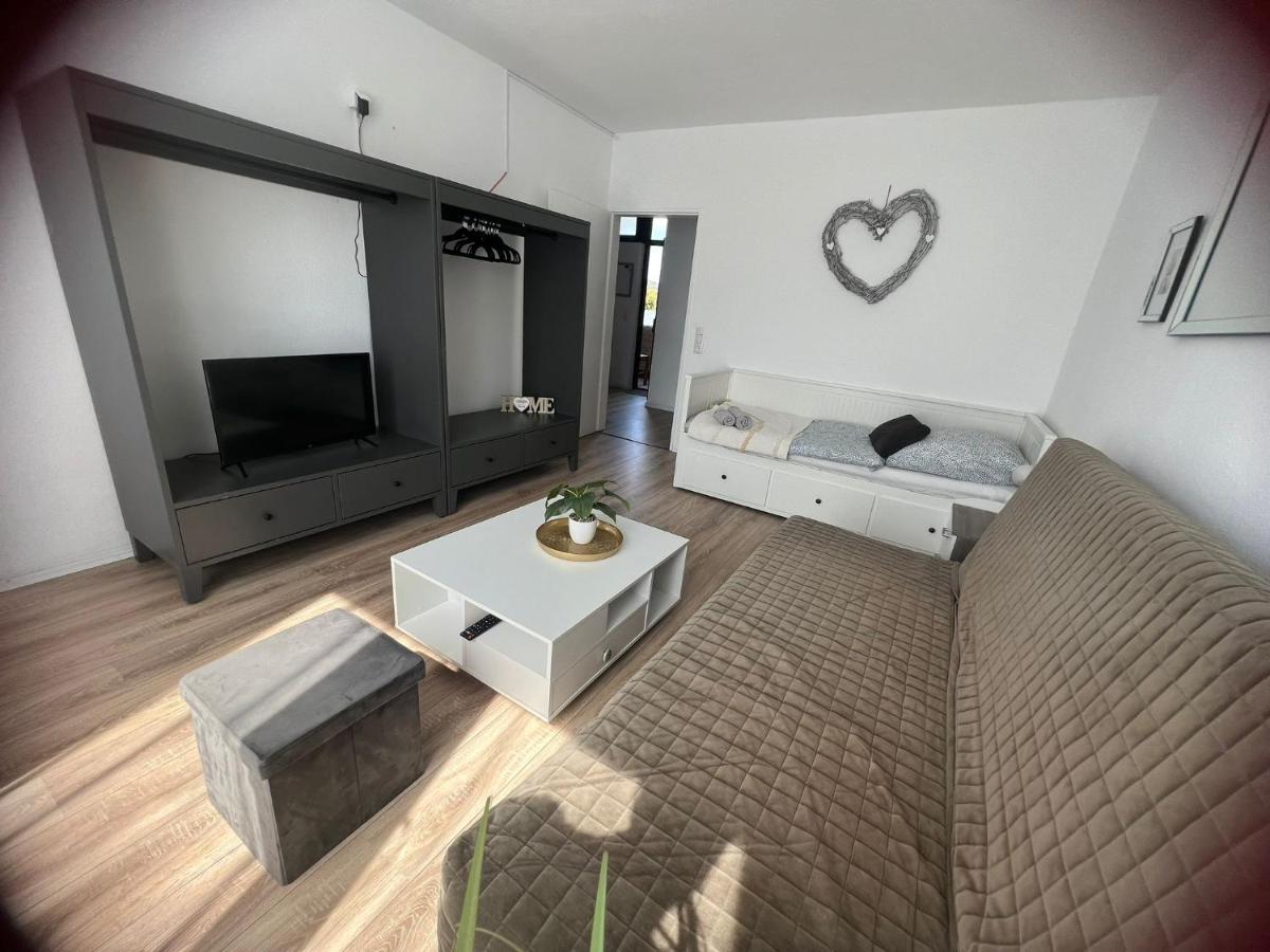 KnocksCasa4you 2 Zimmer Monteure Appartement Nr 21 in Marburg - Housity