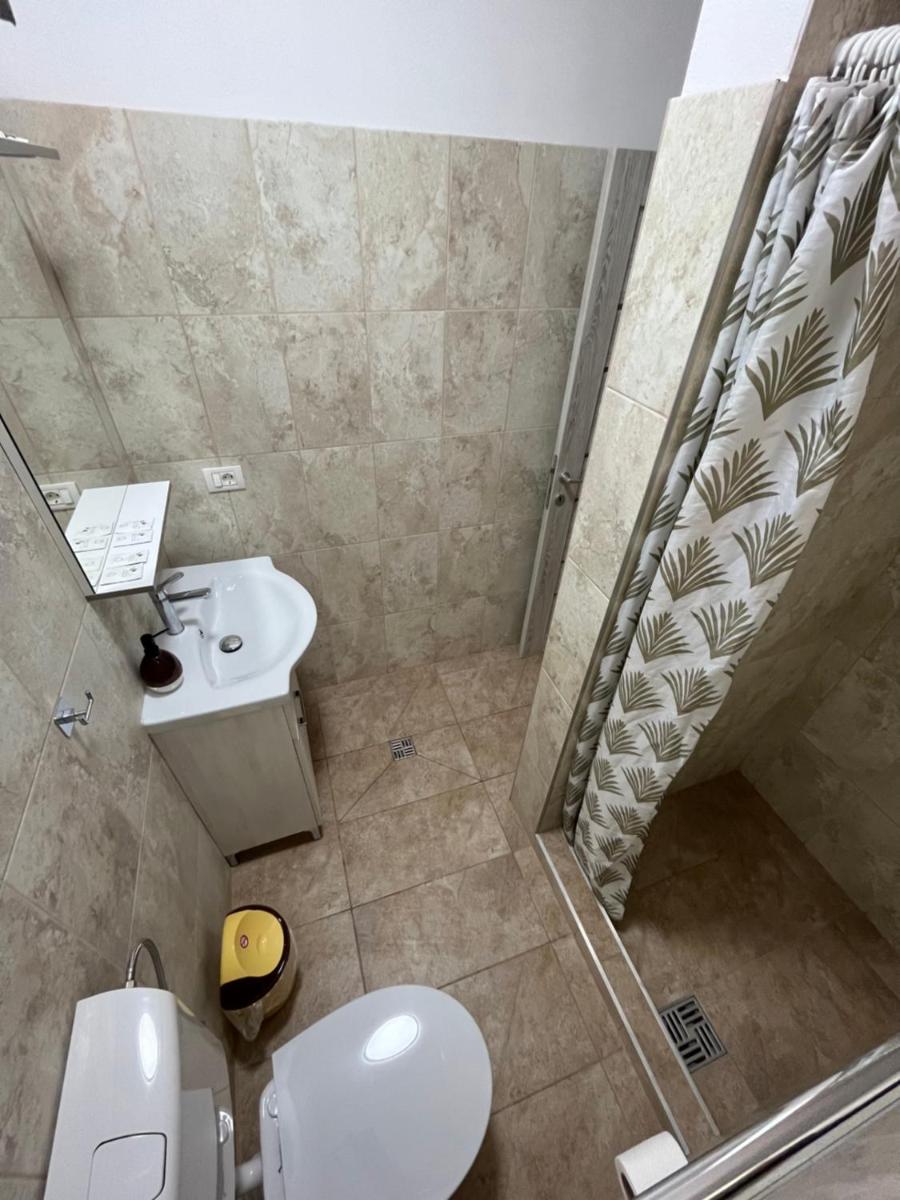 Vila Nei - Housity