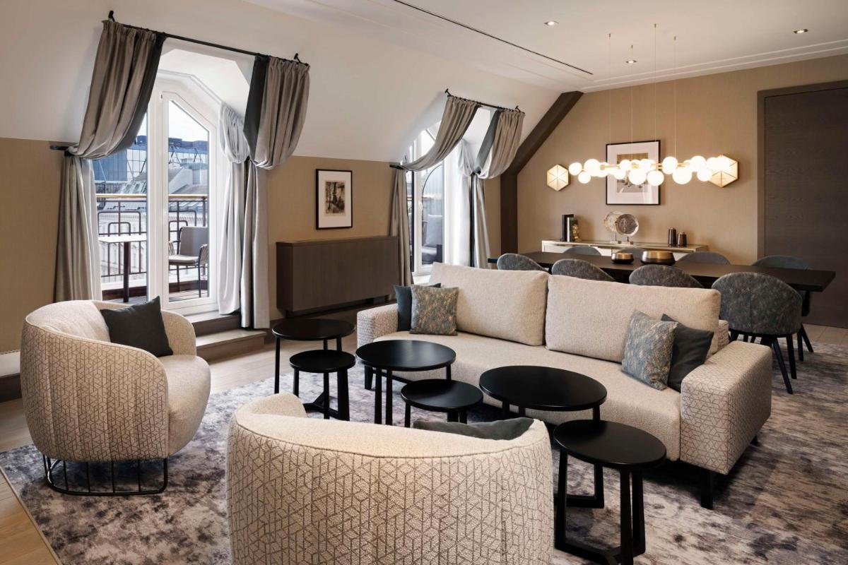 Hilton Vienna Plaza - Housity