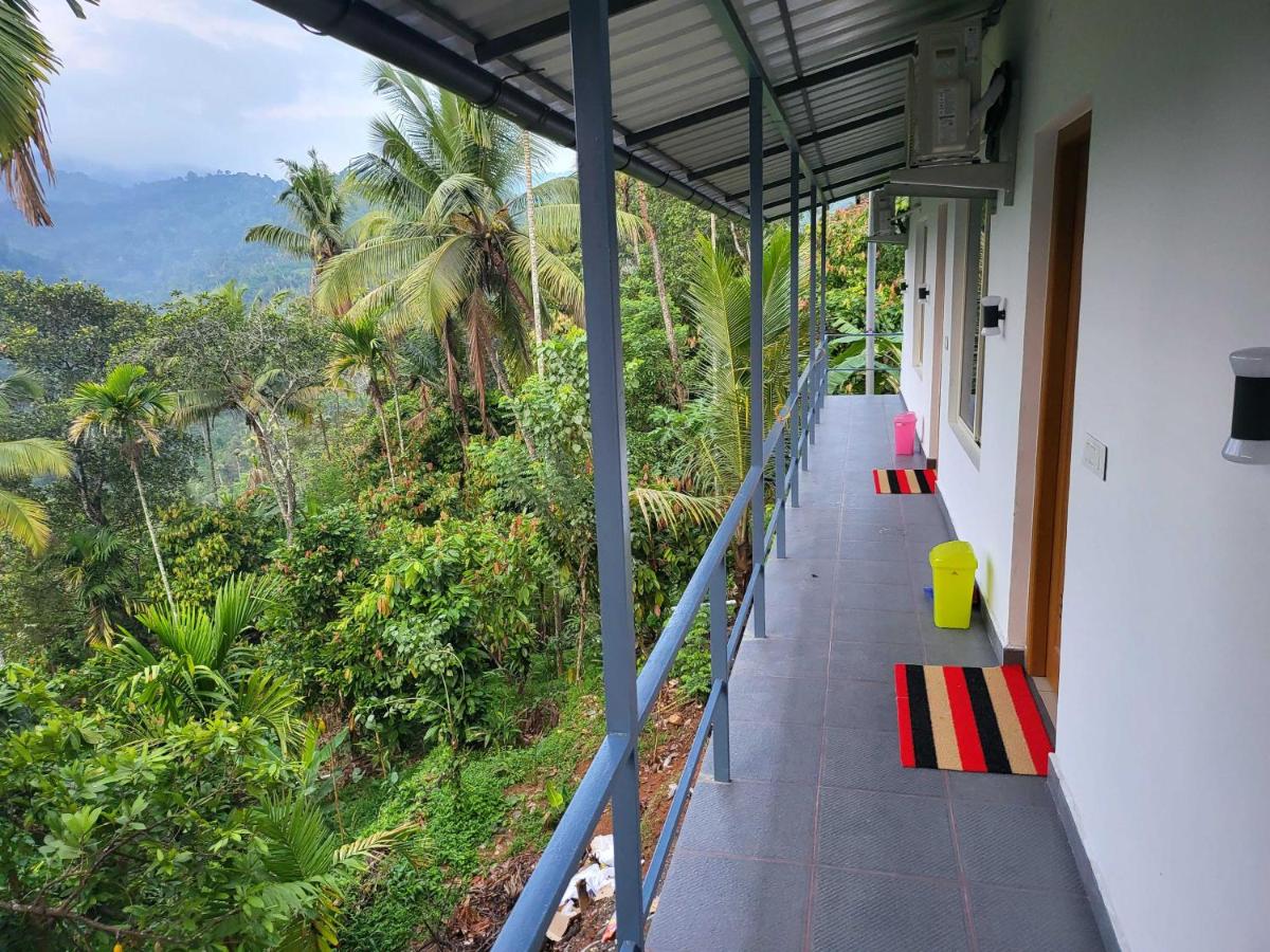 Hotel O Home Hill Top Down - Housity