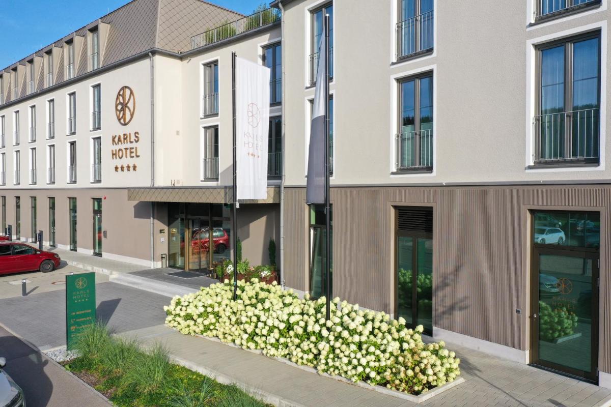 Karls Hotel - Housity