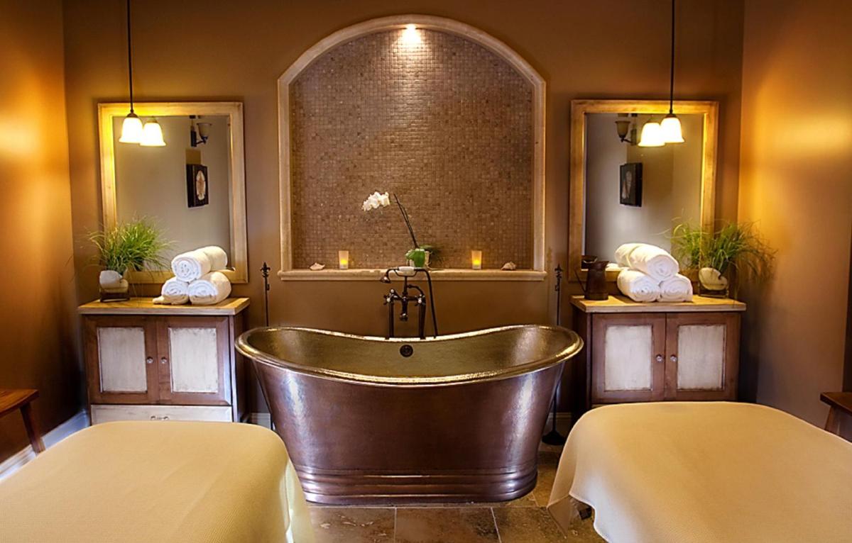 Oceano Hotel and Spa Half Moon Bay Harbor - Housity