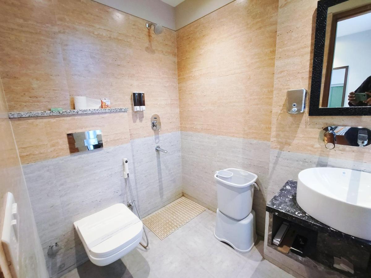 Hotel Elbeso Zirakpur - Housity