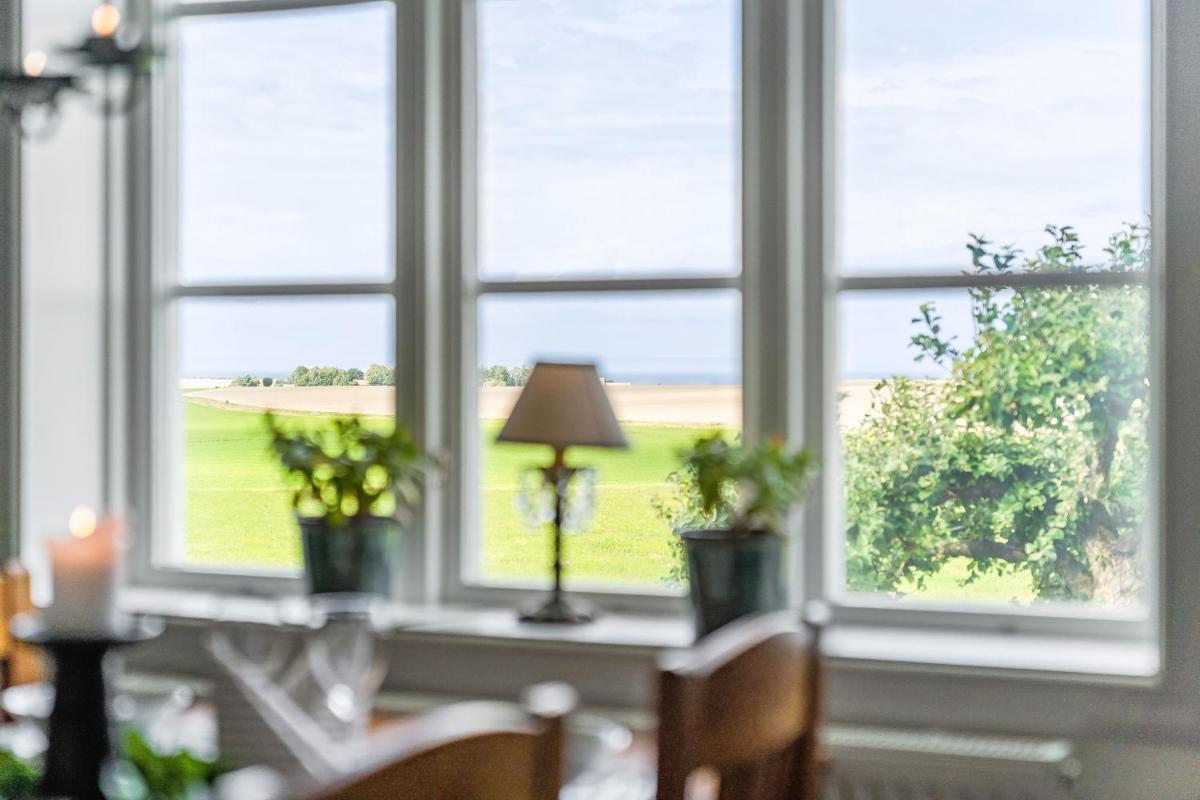 STUBBET - Charming - Newly Remade Villa - Housity