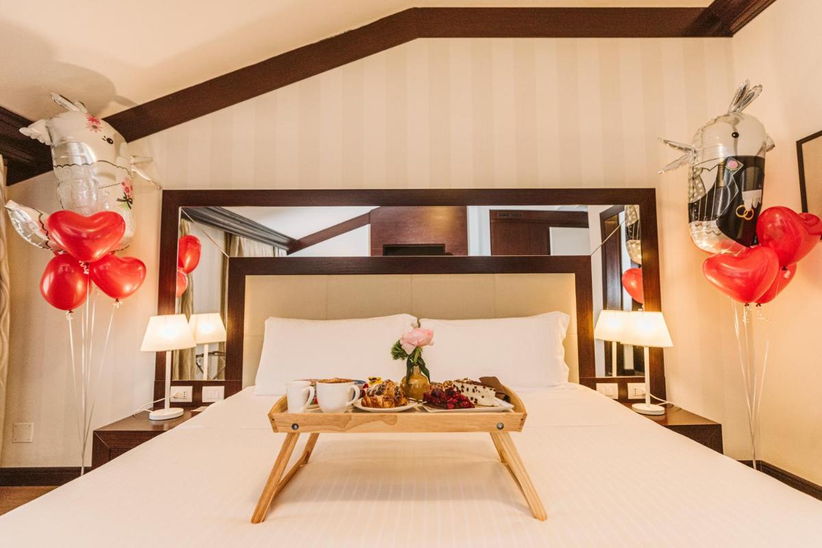 Palazzo Bezzi Hotel - Housity