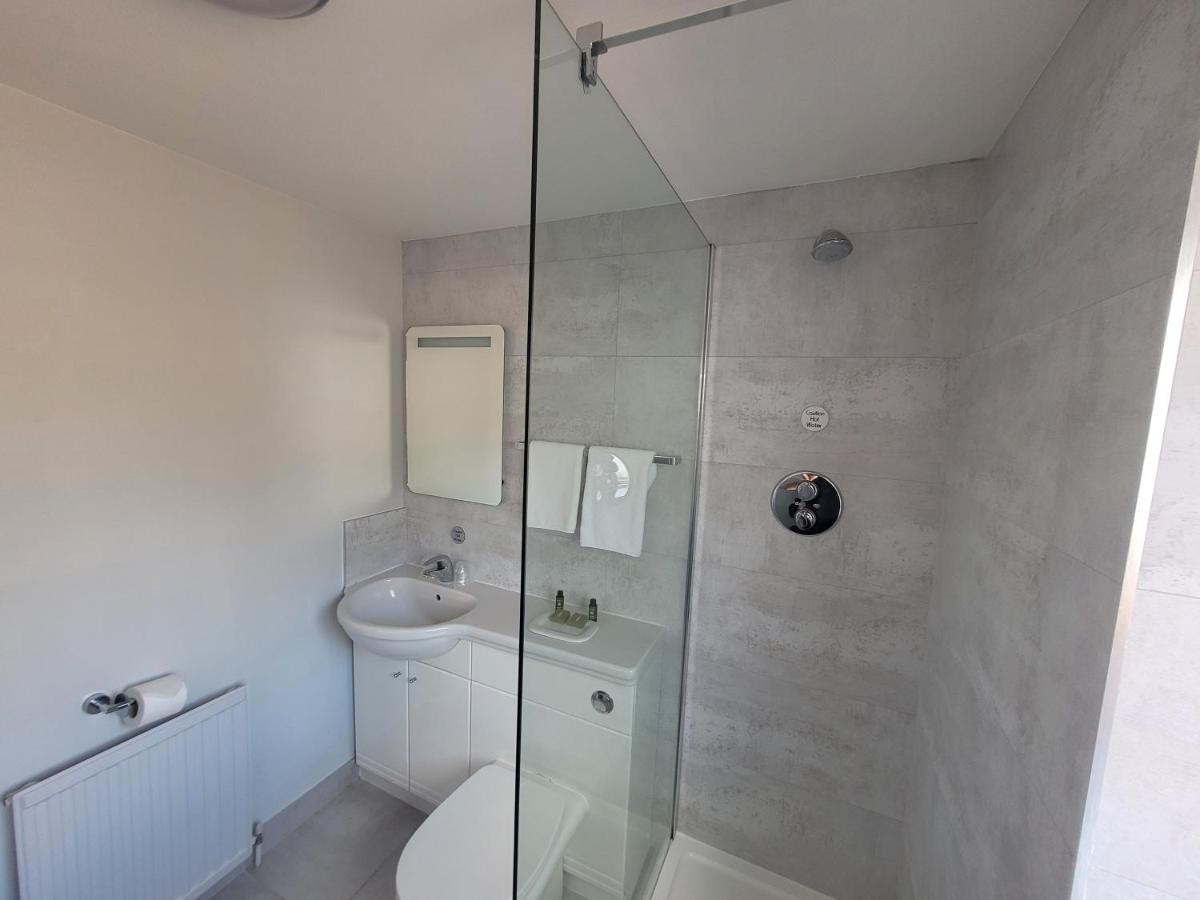 The Beeches Hotel & Leisure Club - Housity