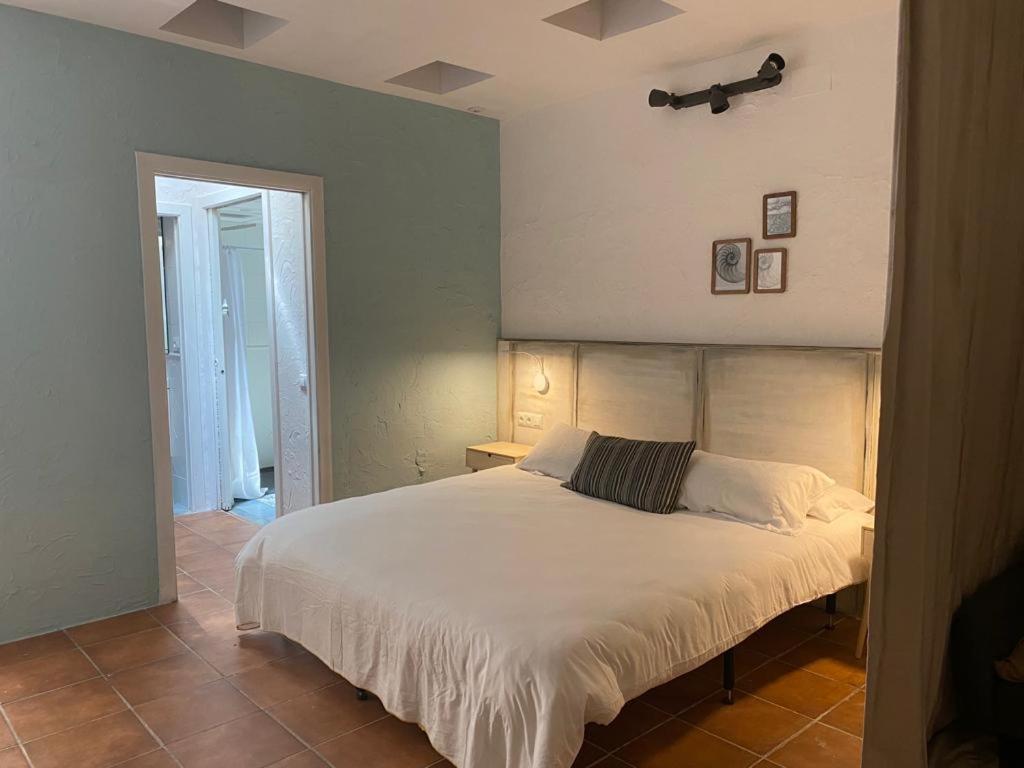 Sitgesnextdoor - Housity
