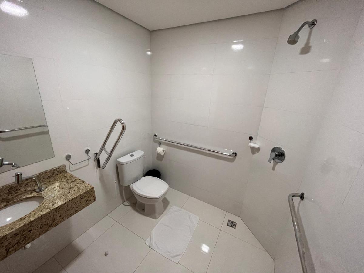 Hotel Gold Ville - Housity
