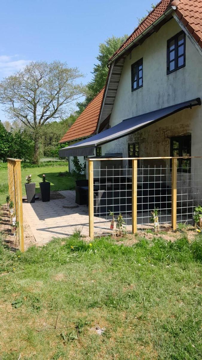 Skovhusets B&B i Gislev - Housity