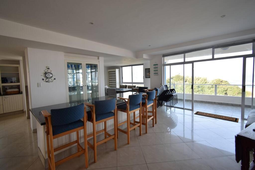 Seaside Getaway - Hizvo
