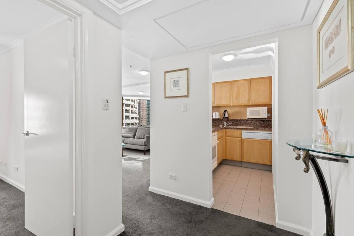 One bedroom in The Rocks 1601 Self Catering - Housity
