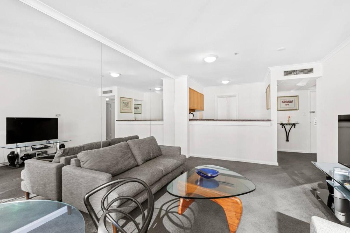 One bedroom in The Rocks 1601 Self Catering - Housity