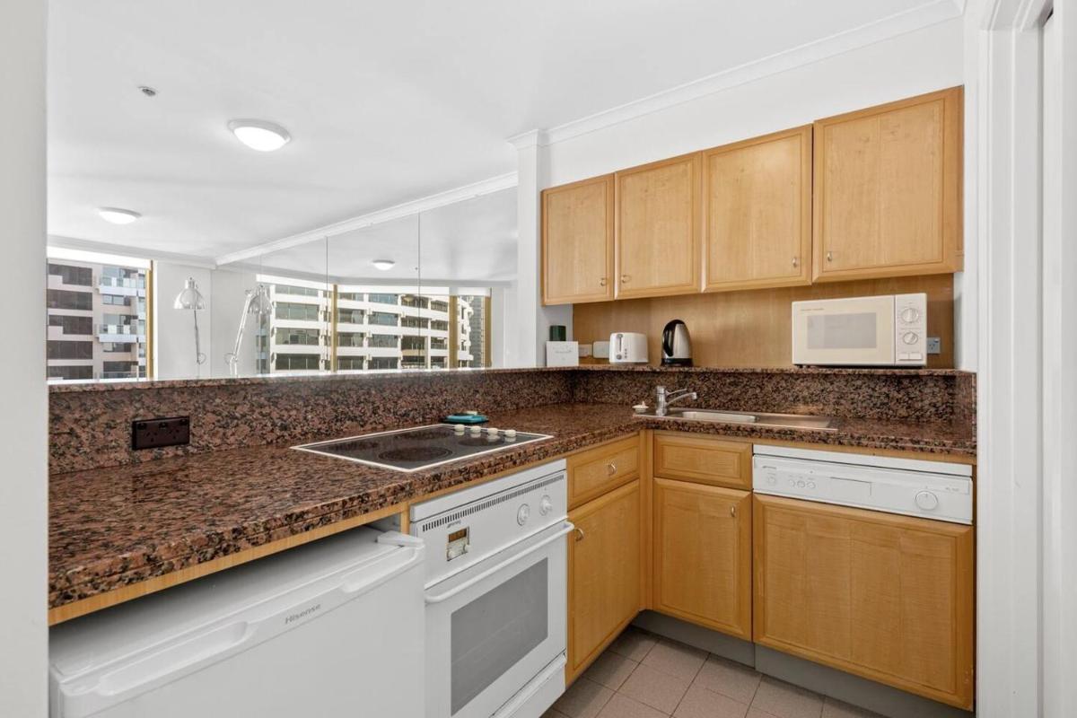 One bedroom in The Rocks 1601 Self Catering - Housity