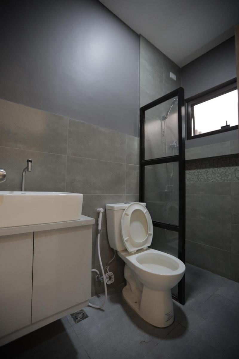 Unit VLT - The Founder's Plaza Apartment by Tierra Javier - Housity