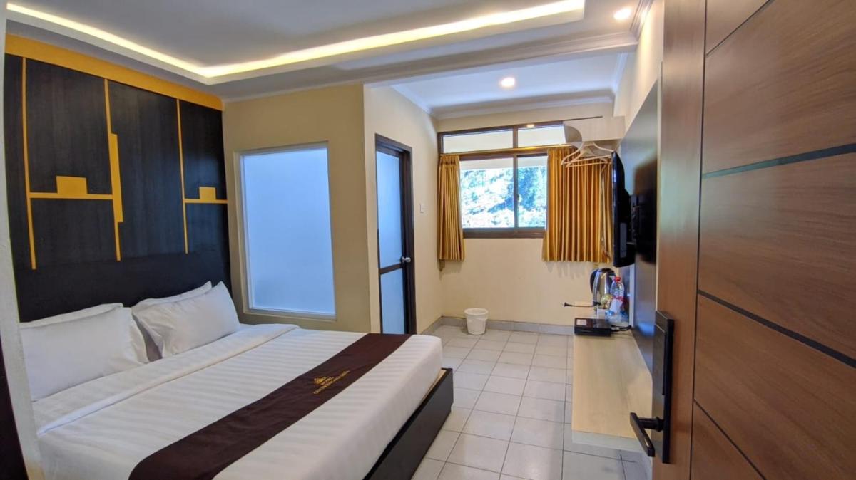 Hotel Guci Kencana Jaya - Housity
