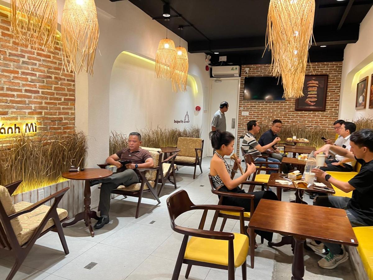 Grandma Lu's Saigon Bui Vien - Housity