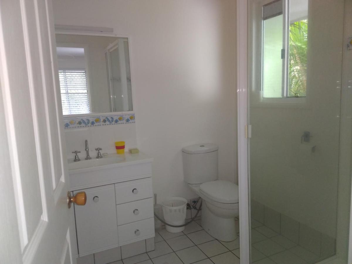 Near to Everything Yet in a Rainforest setting - Housity