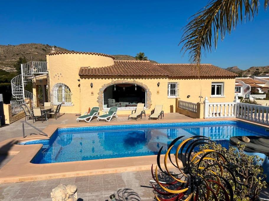 Villa 'Vista del mar' with private pool and incredible sea view! - Housity