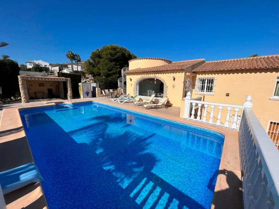 Villa 'Vista del mar' with private pool and incredible sea view! - Housity