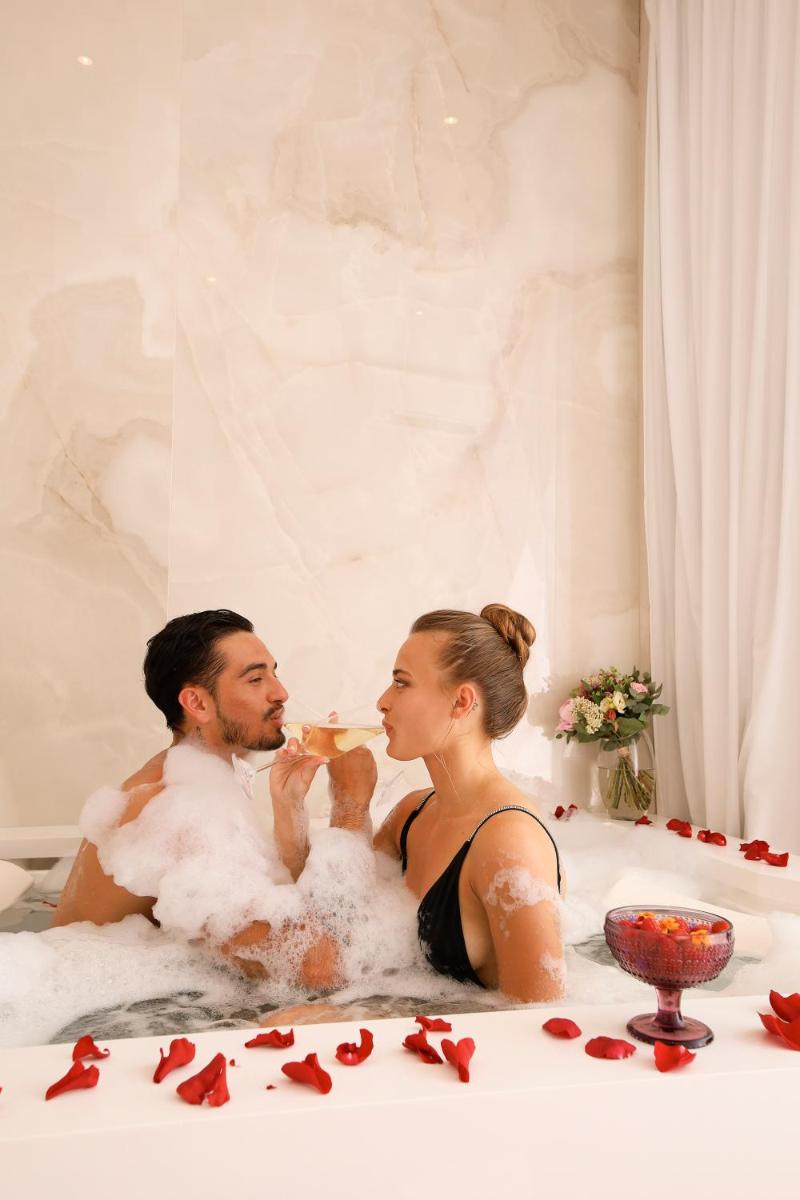 Clients de l'établissement Hôtel Marinca & Spa