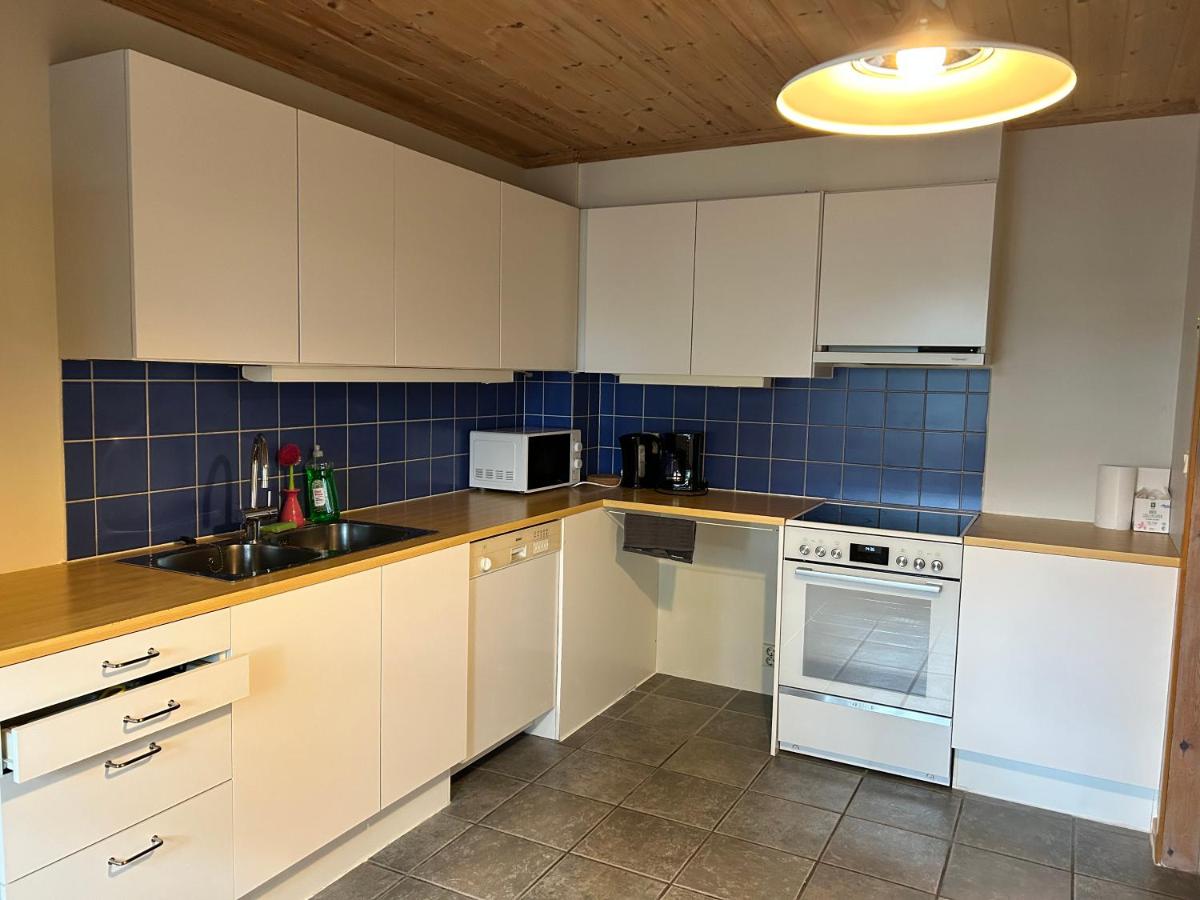 Cozy Scandinavian apartment central in Oslo - free parking and close to many amenities - Housity