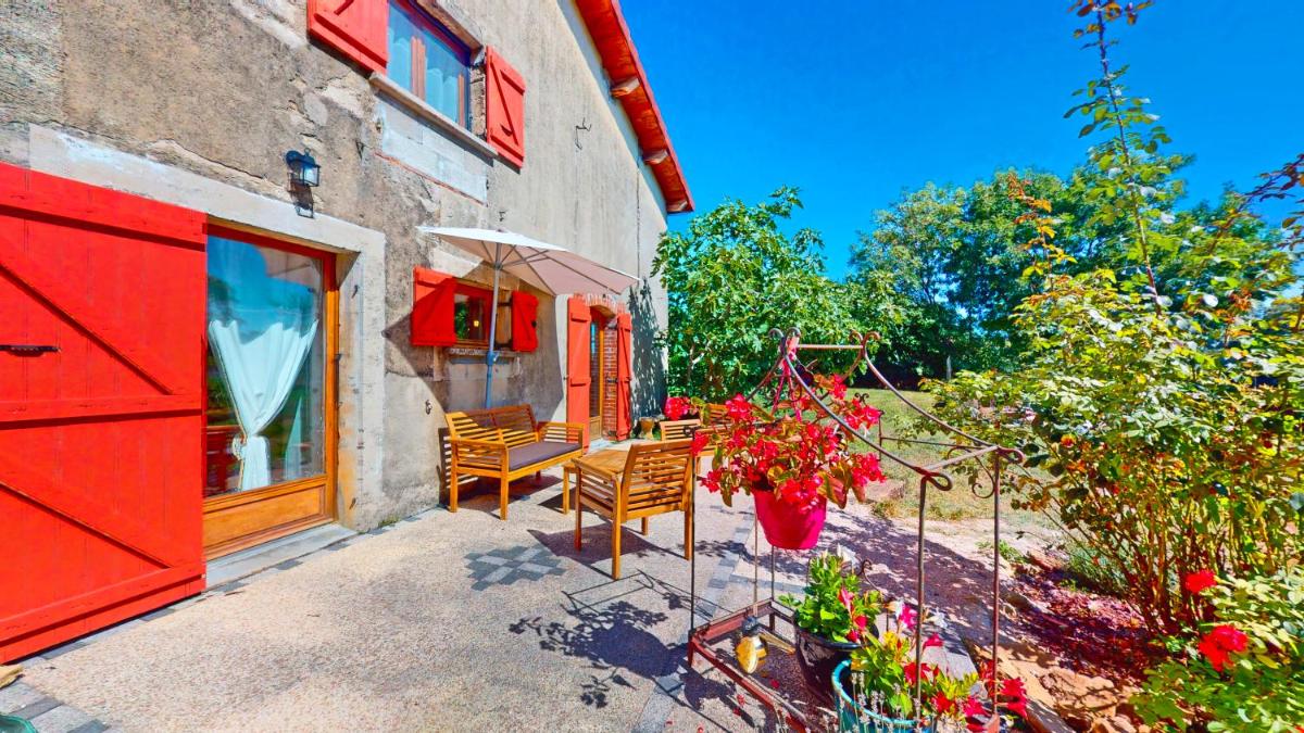 Calme et chaleureux gîte de campagne. - Housity