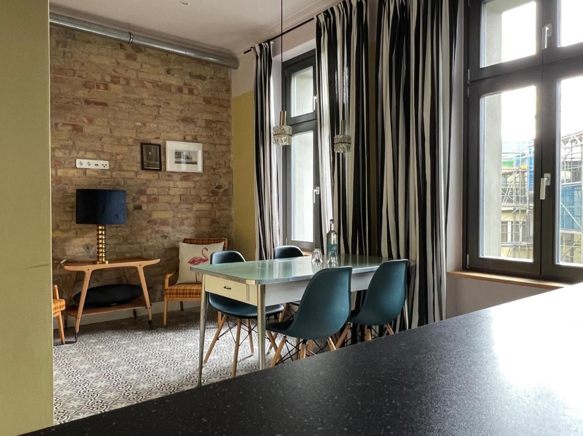 Brilliant Apartments - Housity