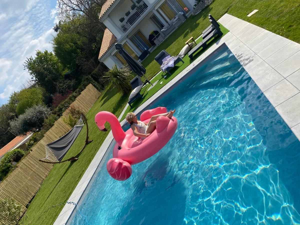 Parker et Tammy - Housity
