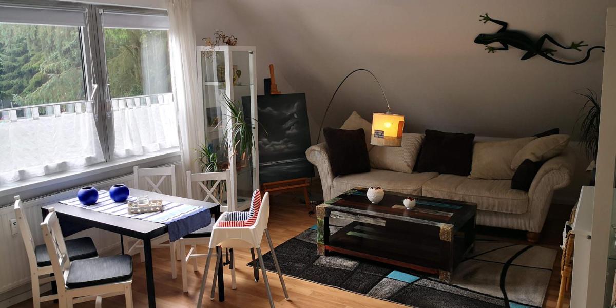 Charmante Ferienwohnung 3 Zimmer Kueche Bad zentrale Lage - Hizvo