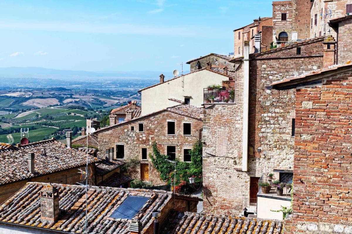 I Tetti Sulla Valle - Appartamento panoramico nel cuore di Montepulciano - Housity