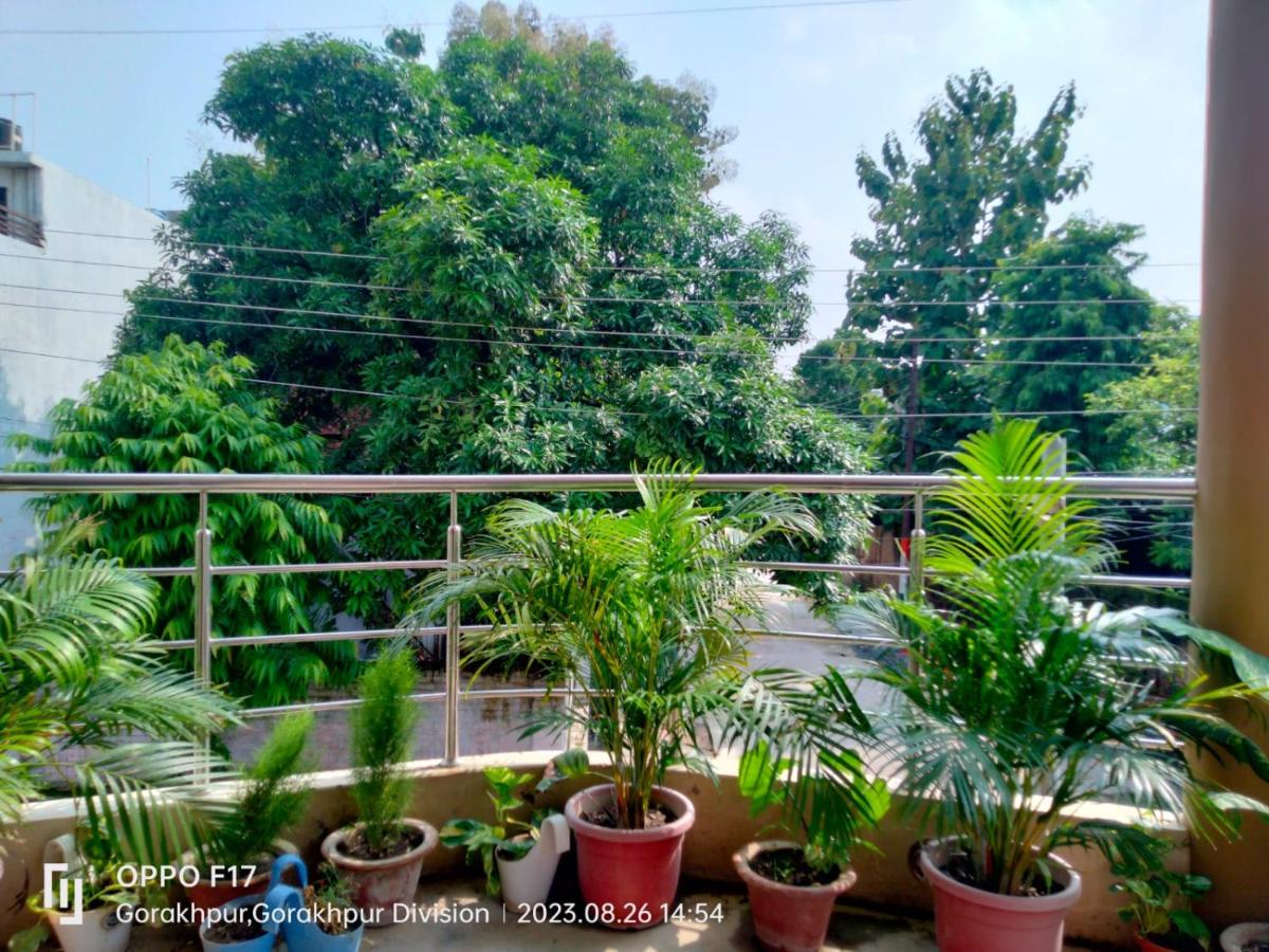 Privyrooms - Housity