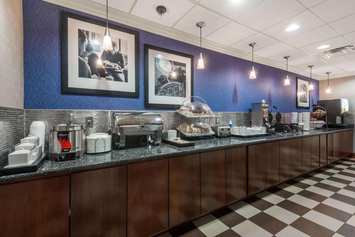Wingate by Wyndham Springfield - Housity