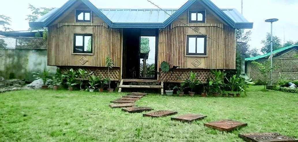 Unlimited Pax Bale Kubo-inspired Accommodation - Housity