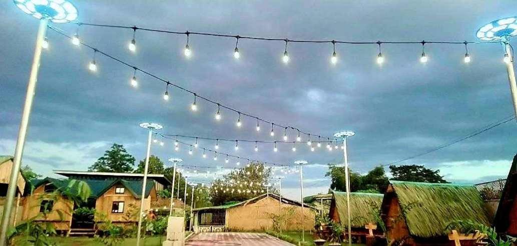 Unlimited Pax Bale Kubo-inspired Accommodation - Housity