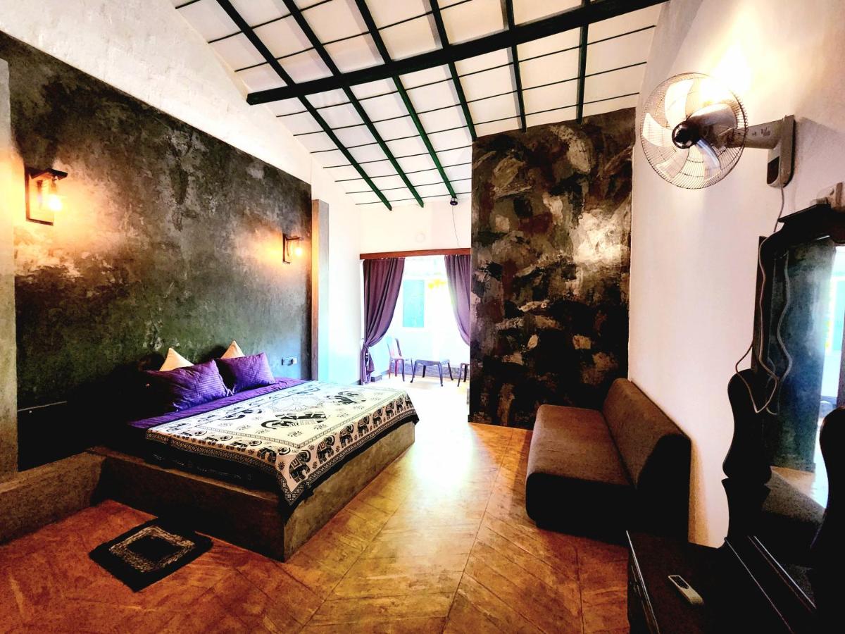 Happy Cocos Beach House - Housity
