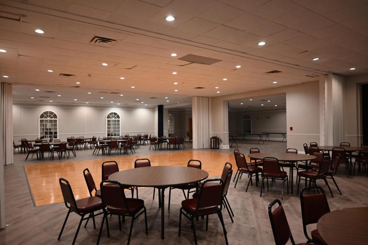 Suitetrails - Whalers Inn and Suites