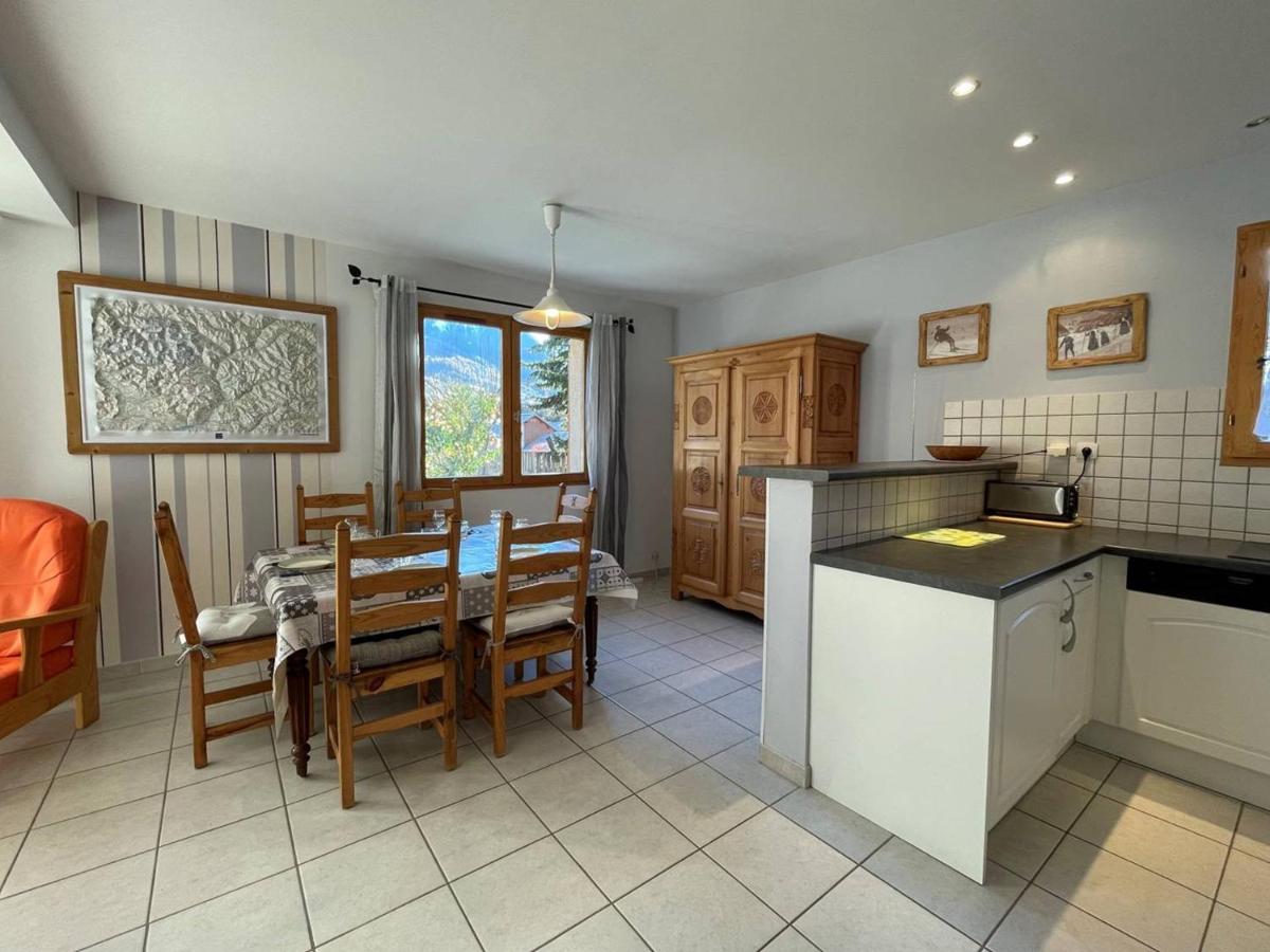 Duplex 4P 90m², 3 SDB, jardin/terrasse sud, parking privé - Briançon - FR-1-330C-138 - Housity