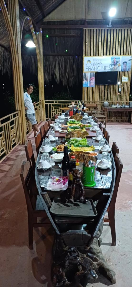 Hong thai River side homestay - Housity