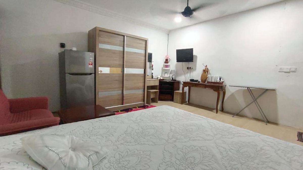 Raniah homestay - Housity