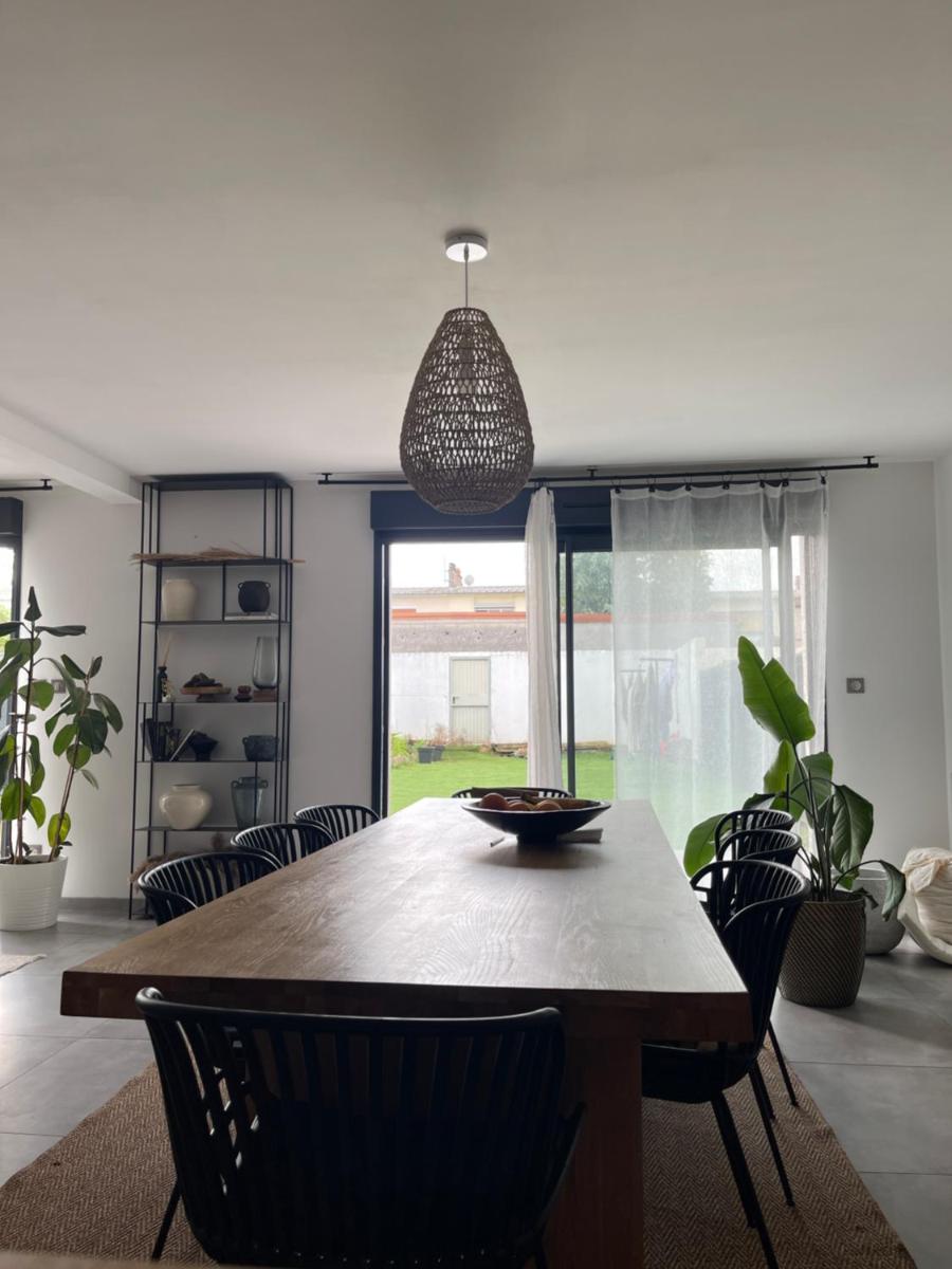 Grande chambre privée 18 m2 dans maison proche Gare et Nancy Thermal - Housity