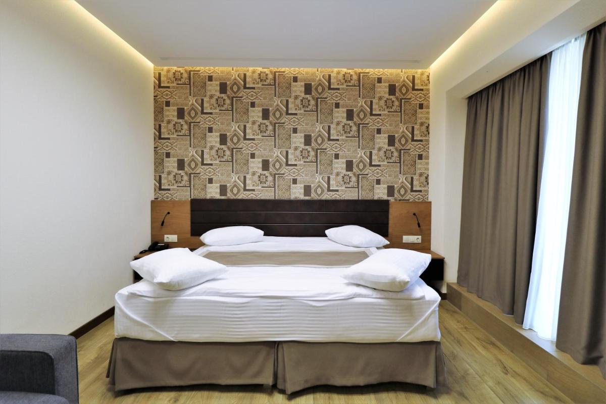 Hotel Gareji - Housity